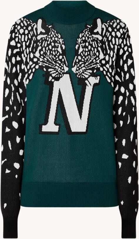 NIKKIE Gretta fijngebreide trui met logoprint