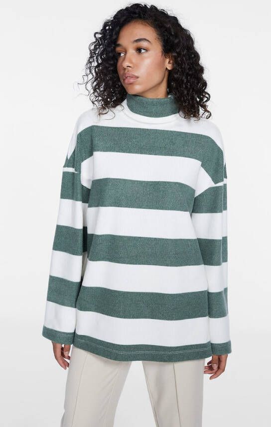 Stradivarius Oversized Geruwd T Shirt Met Strepen Kaki